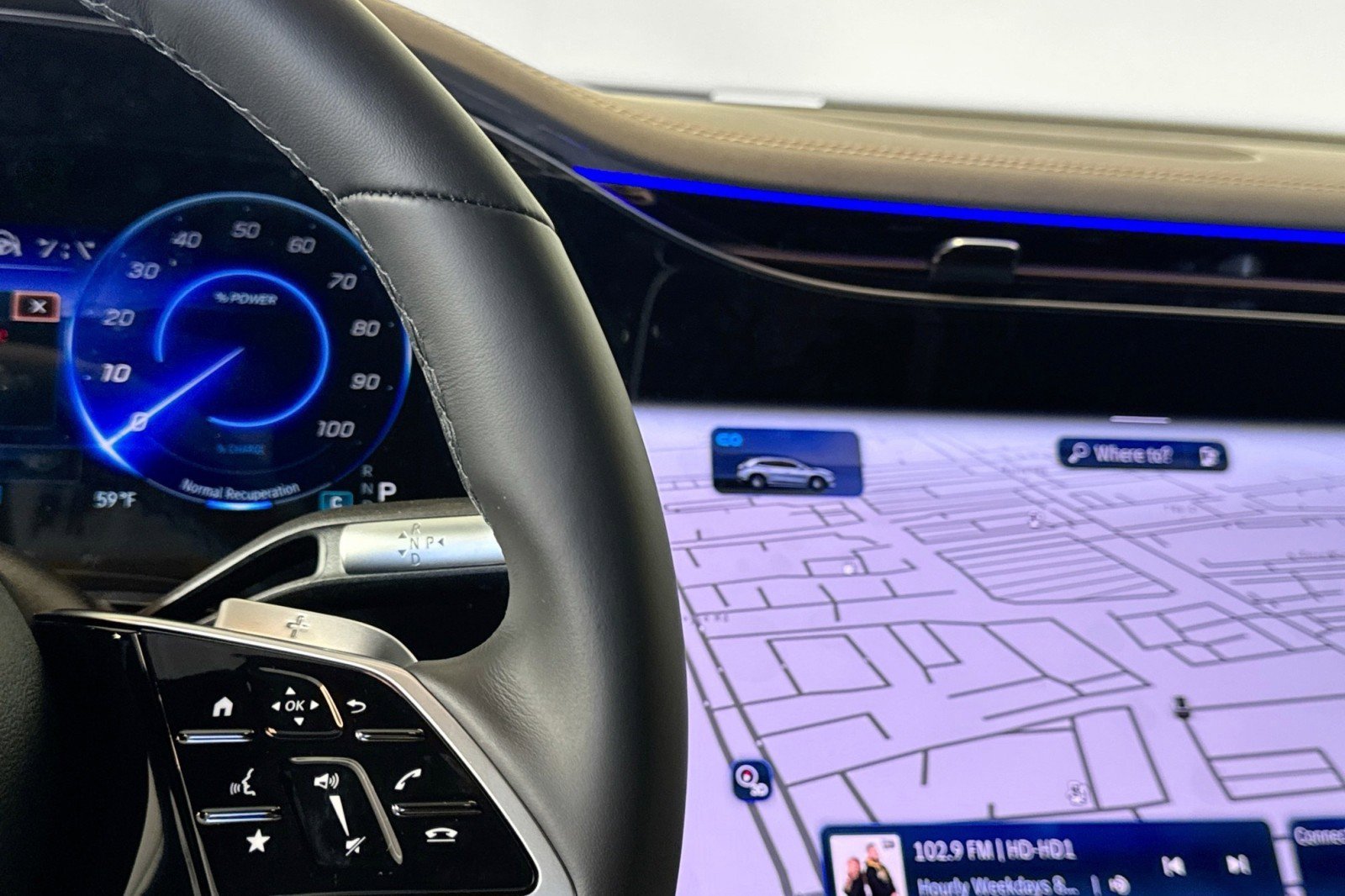 New 2026 Mercedes-Benz EQS 400 4MATIC SUV image 15