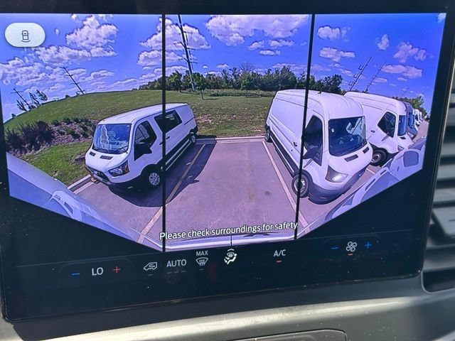 Used 2023 Ford E-Transit Medium Roof RWD image 23