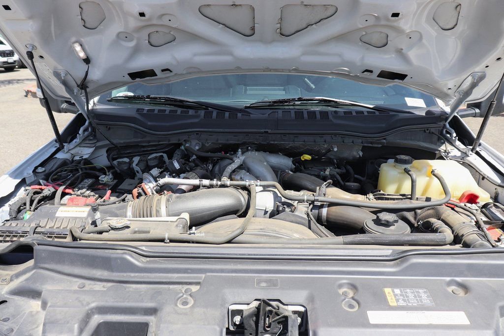 Used 2021 Ford F550 2WD Crew Cab Super Duty image 18