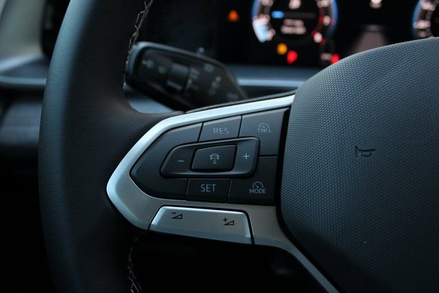 New 2025 Volkswagen Tiguan S AWD/4WD image 11