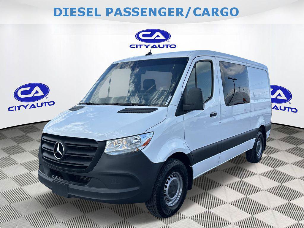 Used 2022 Mercedes-Benz Sprinter 2500 image 10