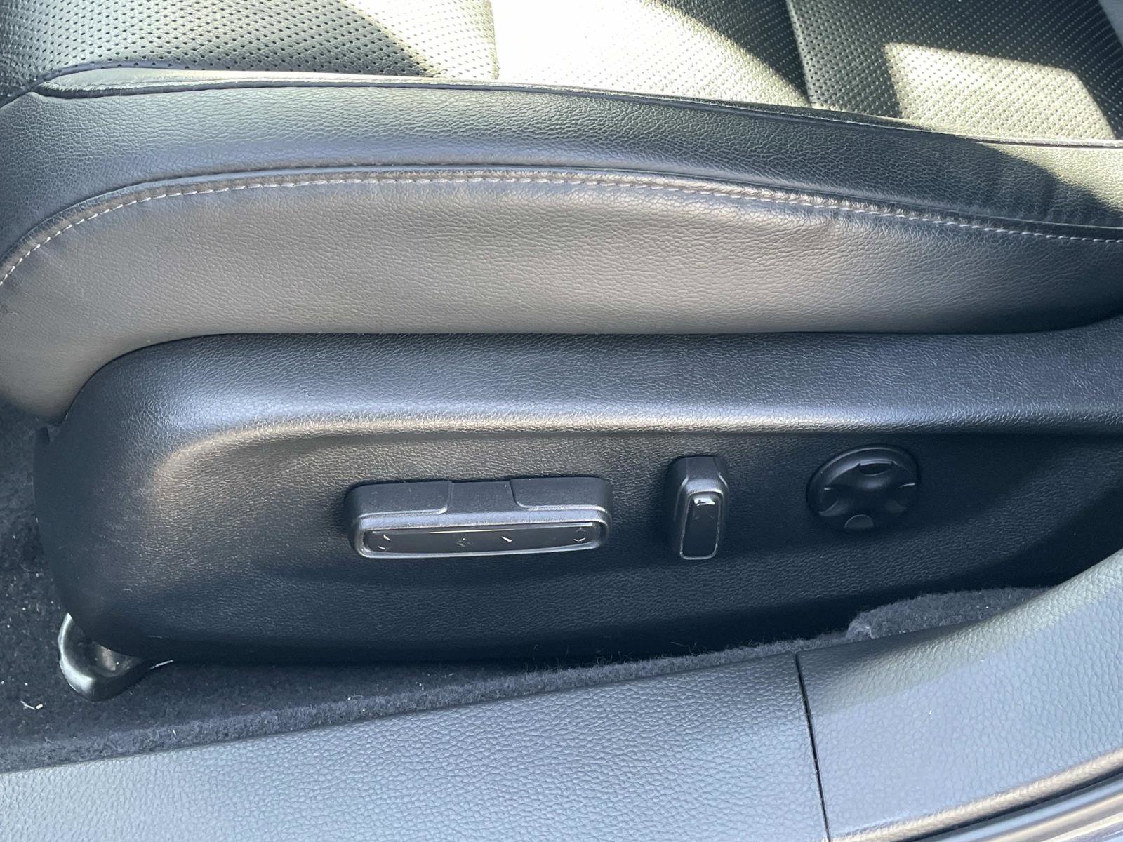 Used 2018 Honda Accord EX-L image 16