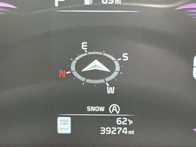 Certified 2025 Kia Telluride S image 7