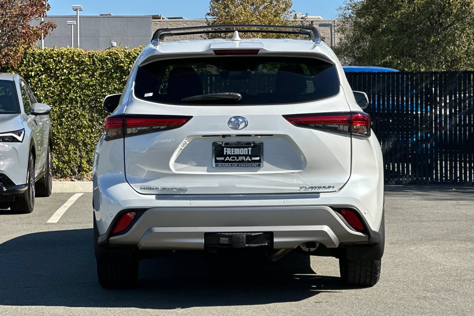 Used 2022 Toyota Highlander Platinum FWD image 5