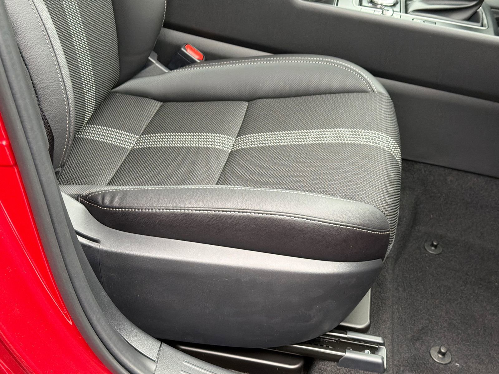 New 2026 MAZDA CX-50 AWD 2.5 S w/ Preferred Pkg image 11