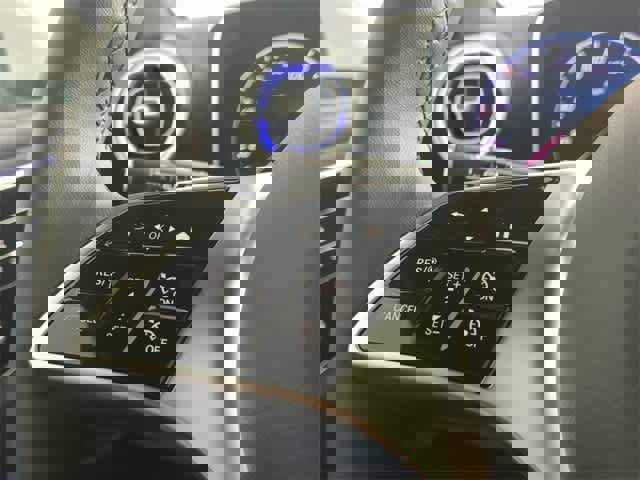 Certified 2026 Mercedes-Benz GLC 300 4MATIC image 25