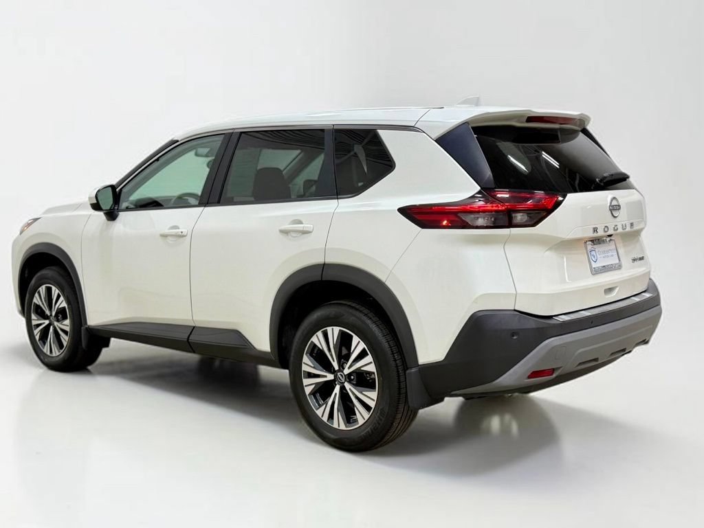 Used 2023 Nissan Rogue SV AWD/4WD image 15