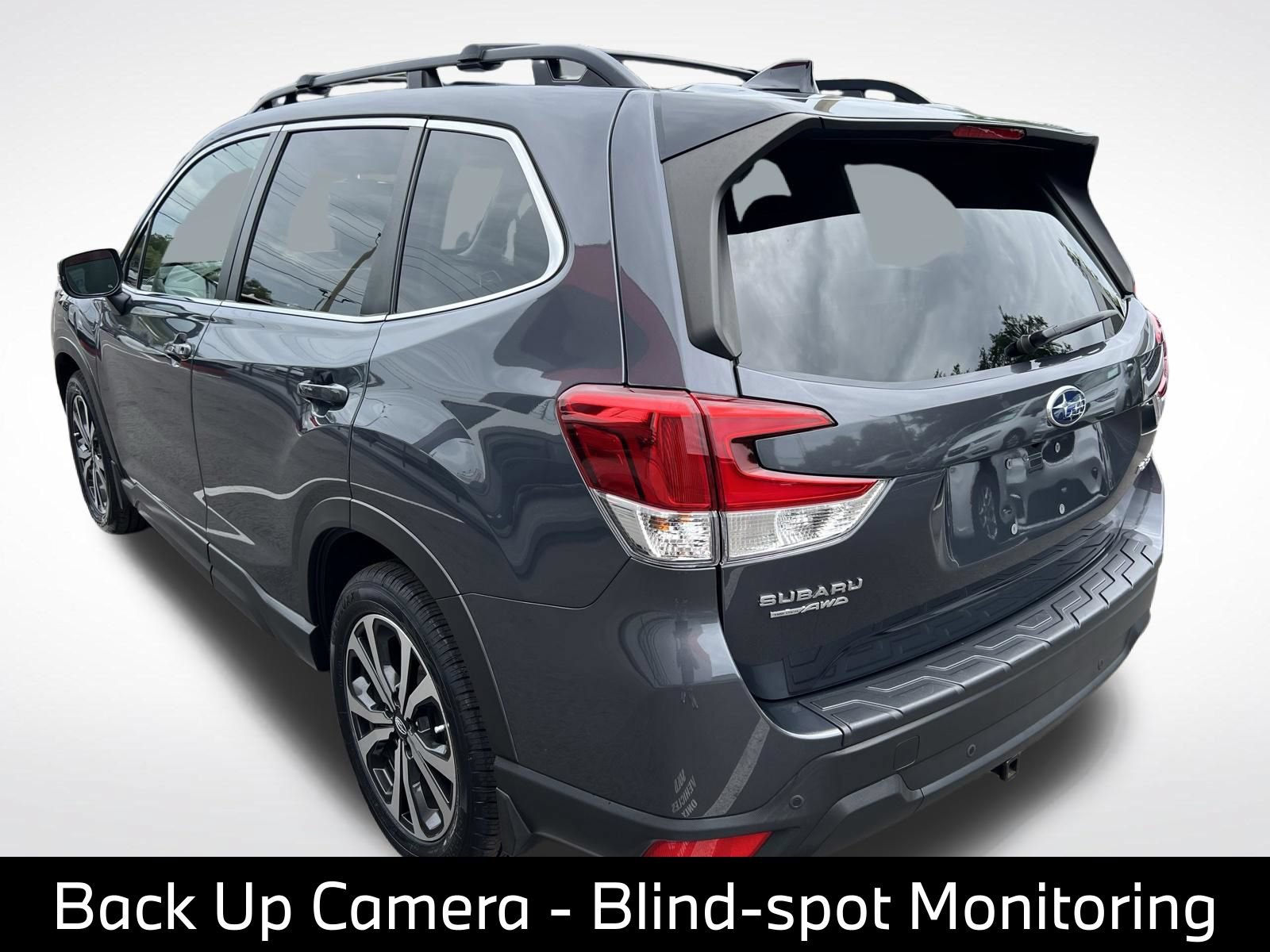 Used 2024 Subaru Forester Limited AWD/4WD image 9