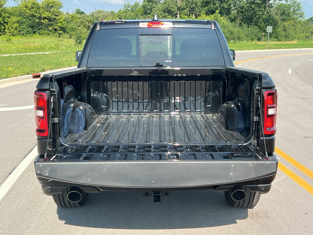 New 2026 RAM 1500 Big Horn w/ Night Edition AWD/4WD image 35
