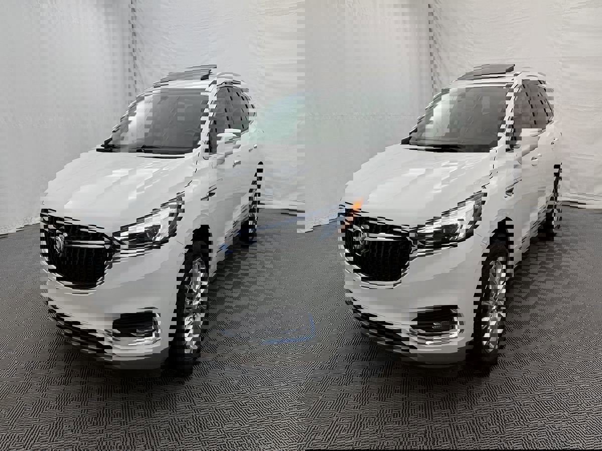 Used 2021 Buick Enclave Essence w/ Experience Buick Package image 2