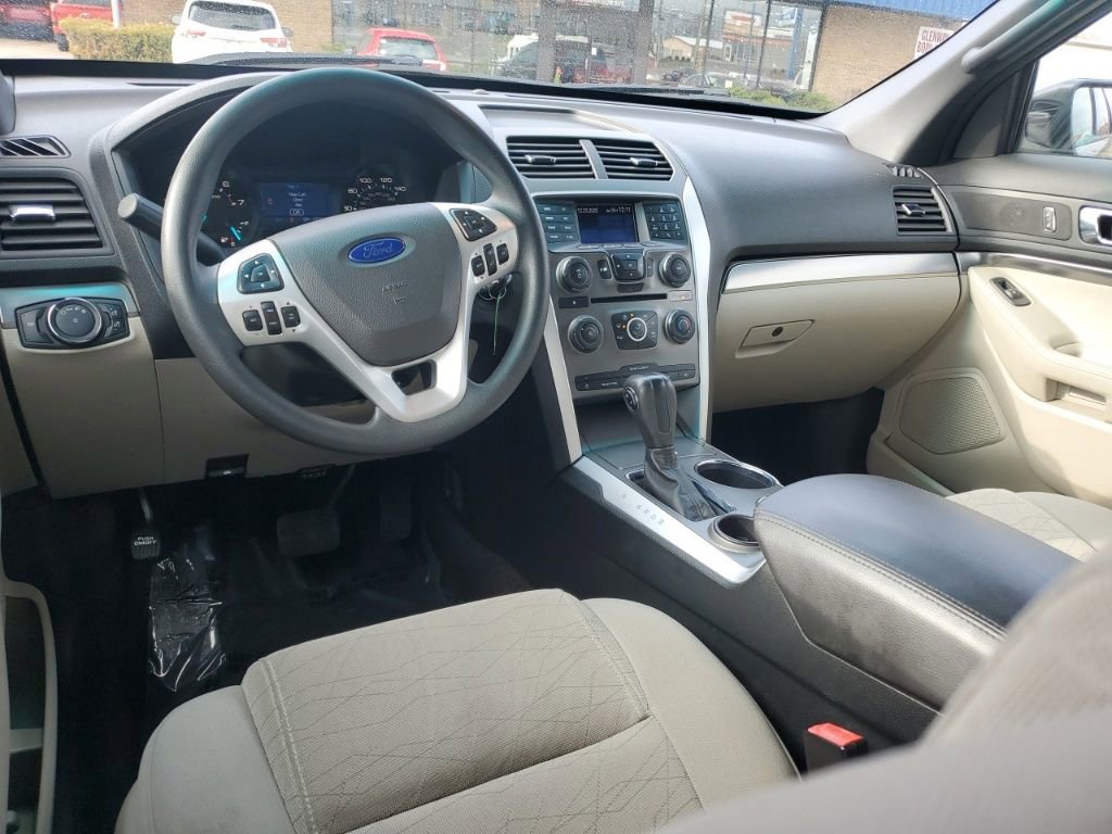 Used 2014 Ford Explorer FWD image 7