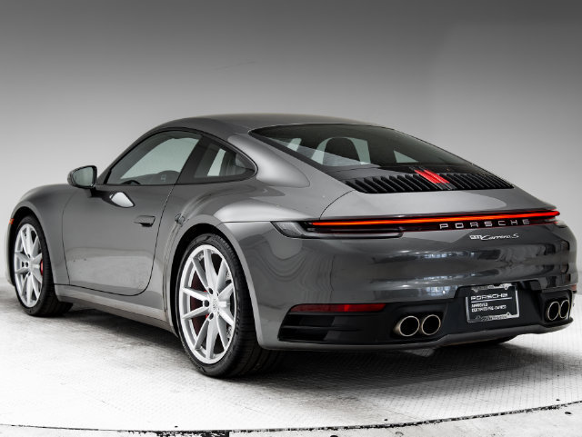 Certified 2021 Porsche 911 Carrera S RWD image 3