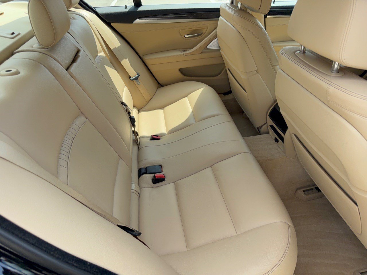 Used 2015 BMW 550i xDrive Sedan AWD/4WD image 29