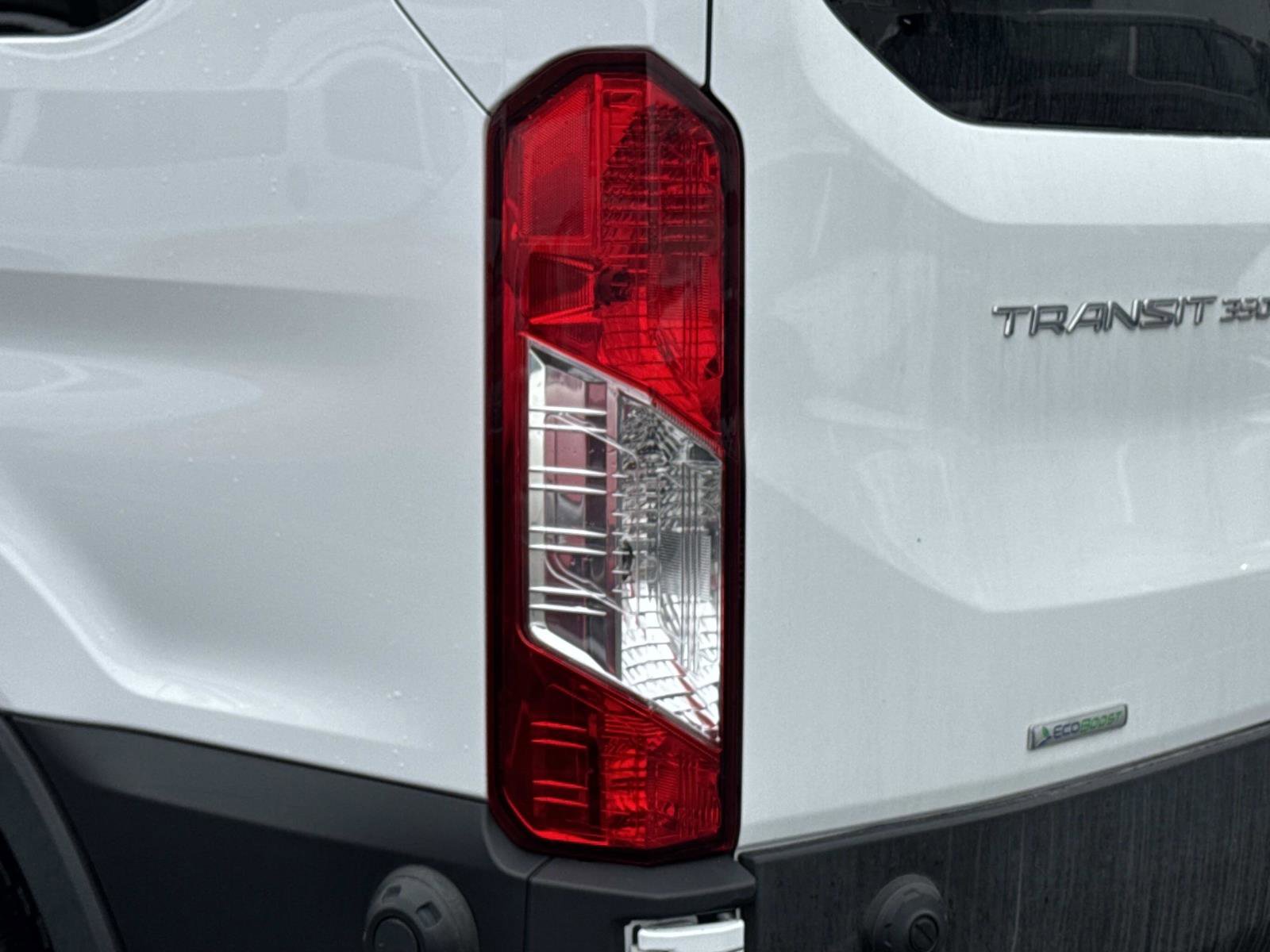 Used 2024 Ford Transit 350 XLT image 29