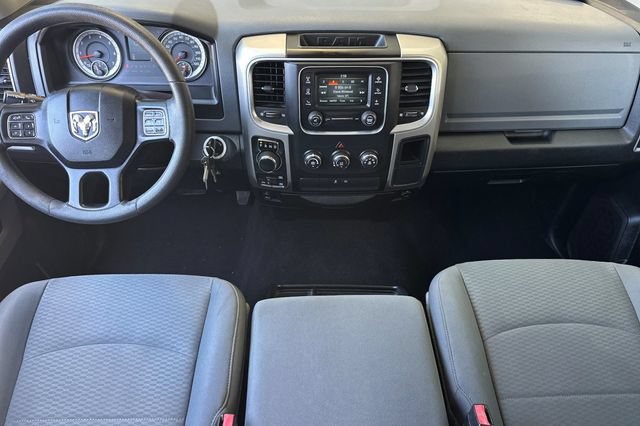 Used 2019 RAM 1500 Classic SLT AWD/4WD image 15