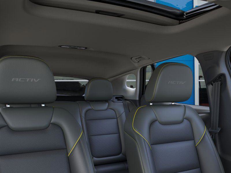 New 2026 Chevrolet Trax ACTIV w/ Sunroof Package FWD image 24