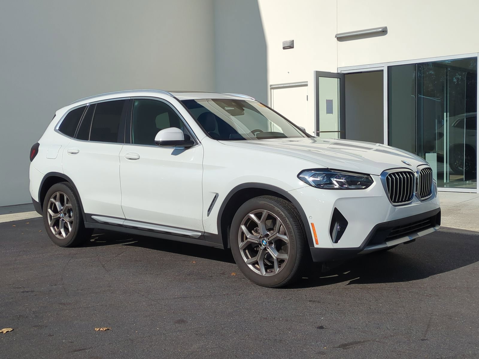 Certified 2023 BMW X3 sDrive30i w/ Premium Package video 2