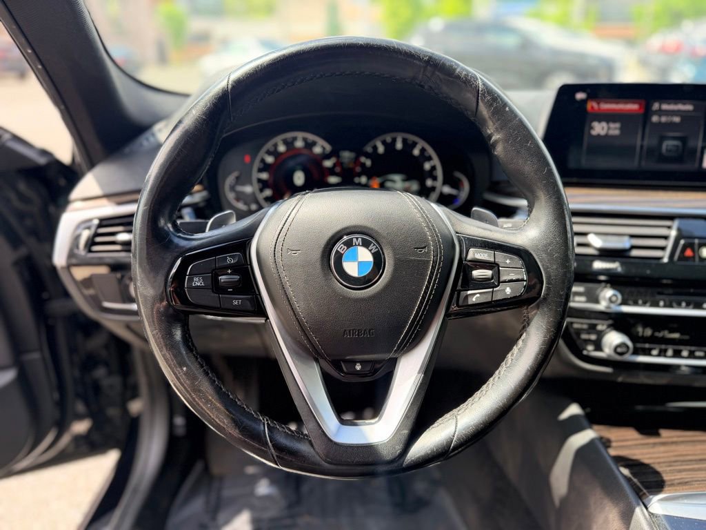 Used 2019 BMW 530i xDrive w/ Convenience Package AWD/4WD image 29