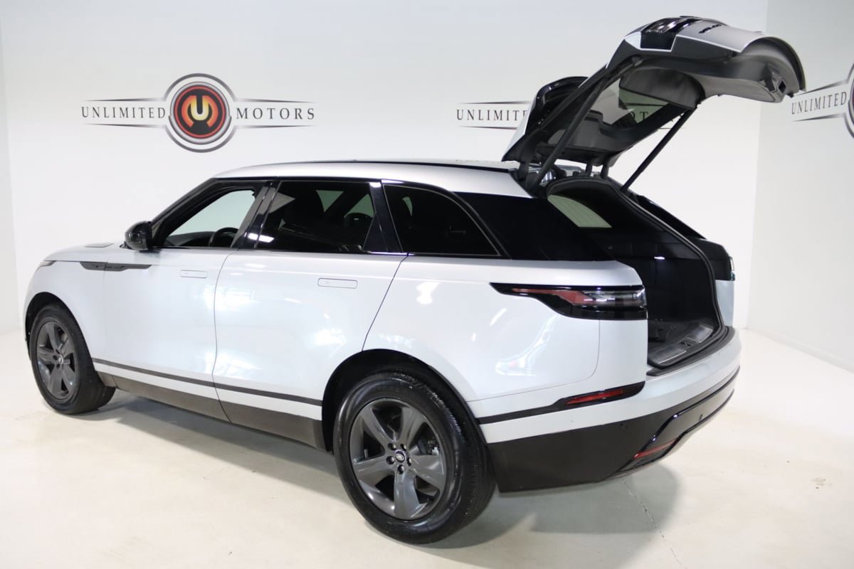 Used 2025 Land Rover Range Rover Velar Dynamic SE AWD/4WD image 28