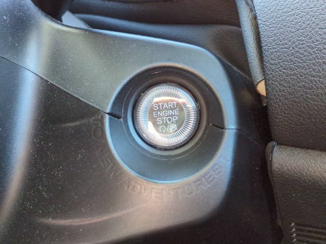Used 2023 Jeep Renegade Trailhawk AWD/4WD image 26