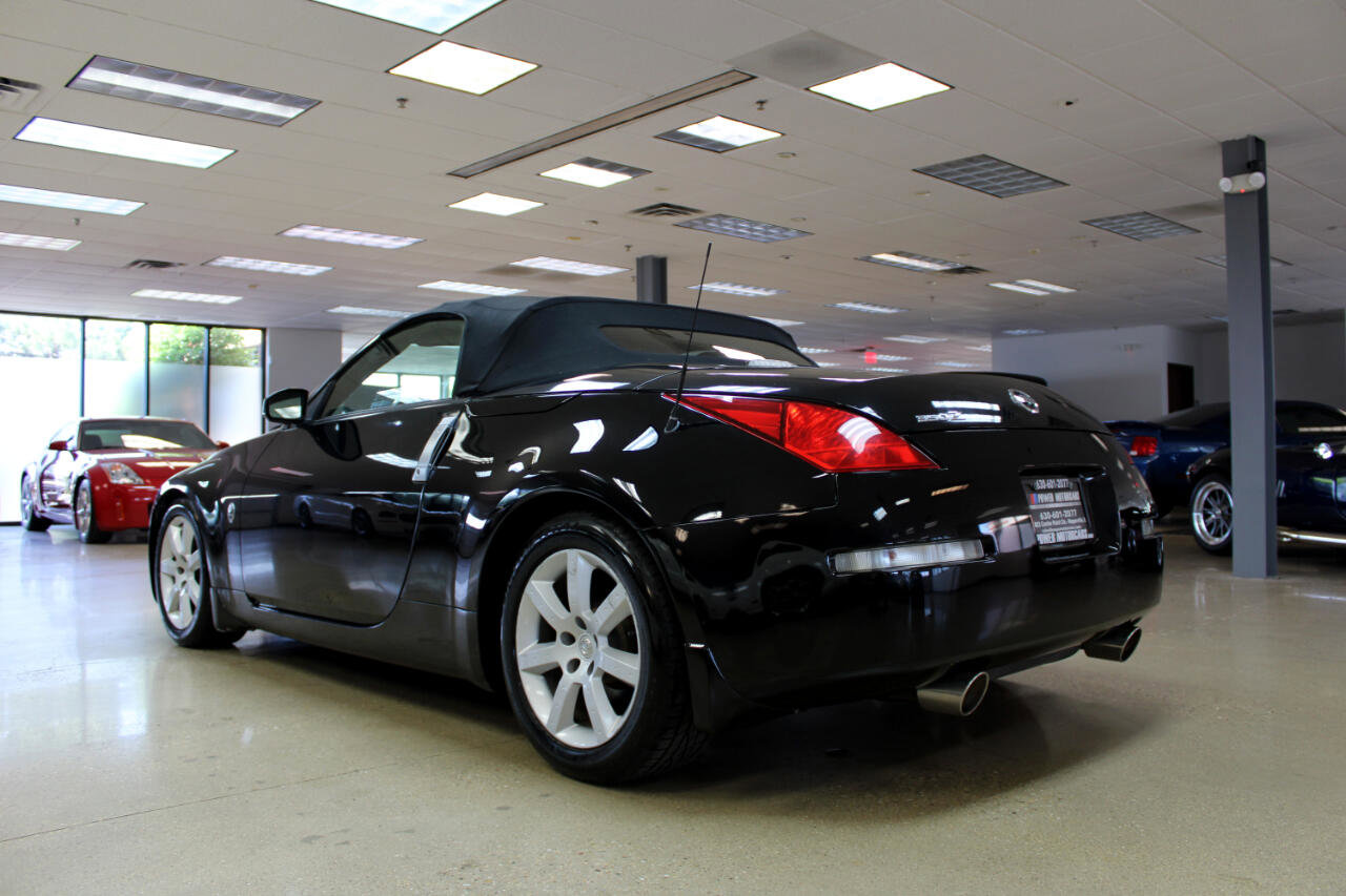 Used 2004 Nissan 350Z Touring image 17