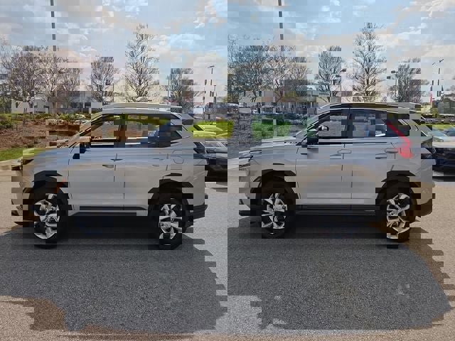 Used 2024 Honda CR-V LX image 3