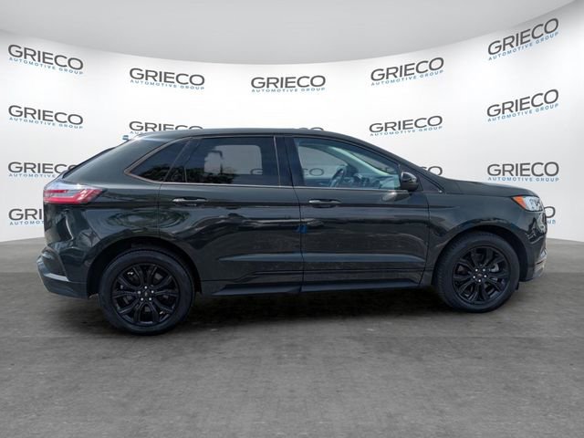 Used 2022 Ford Edge SE w/ Black Appearance Package AWD/4WD image 8