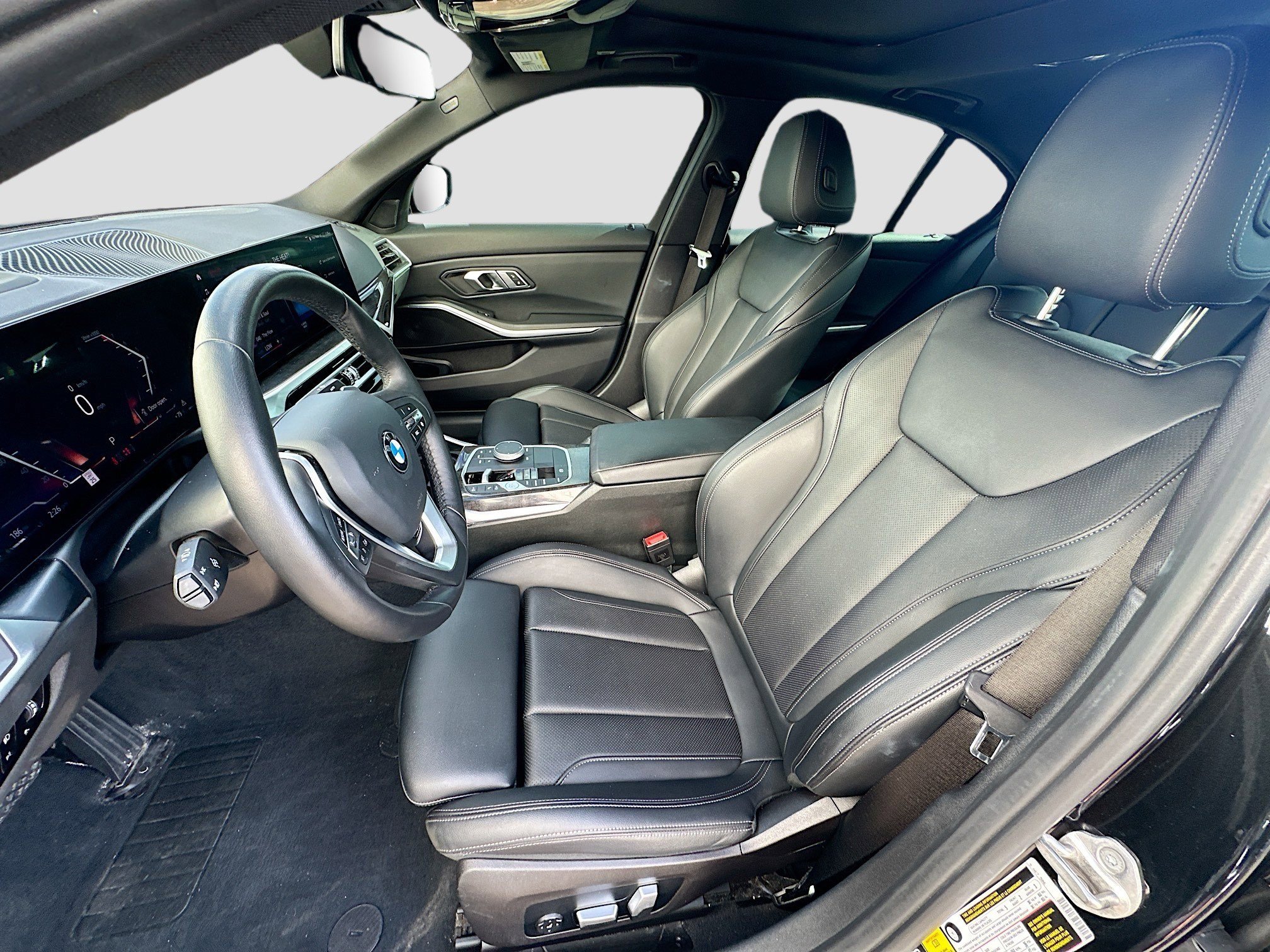 Used 2023 BMW 330i xDrive Sedan w/ Premium Package image 21