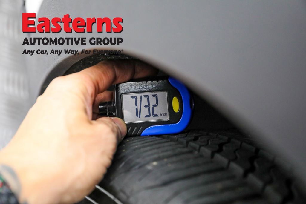 Used 2023 Buick Envision Essence image 29