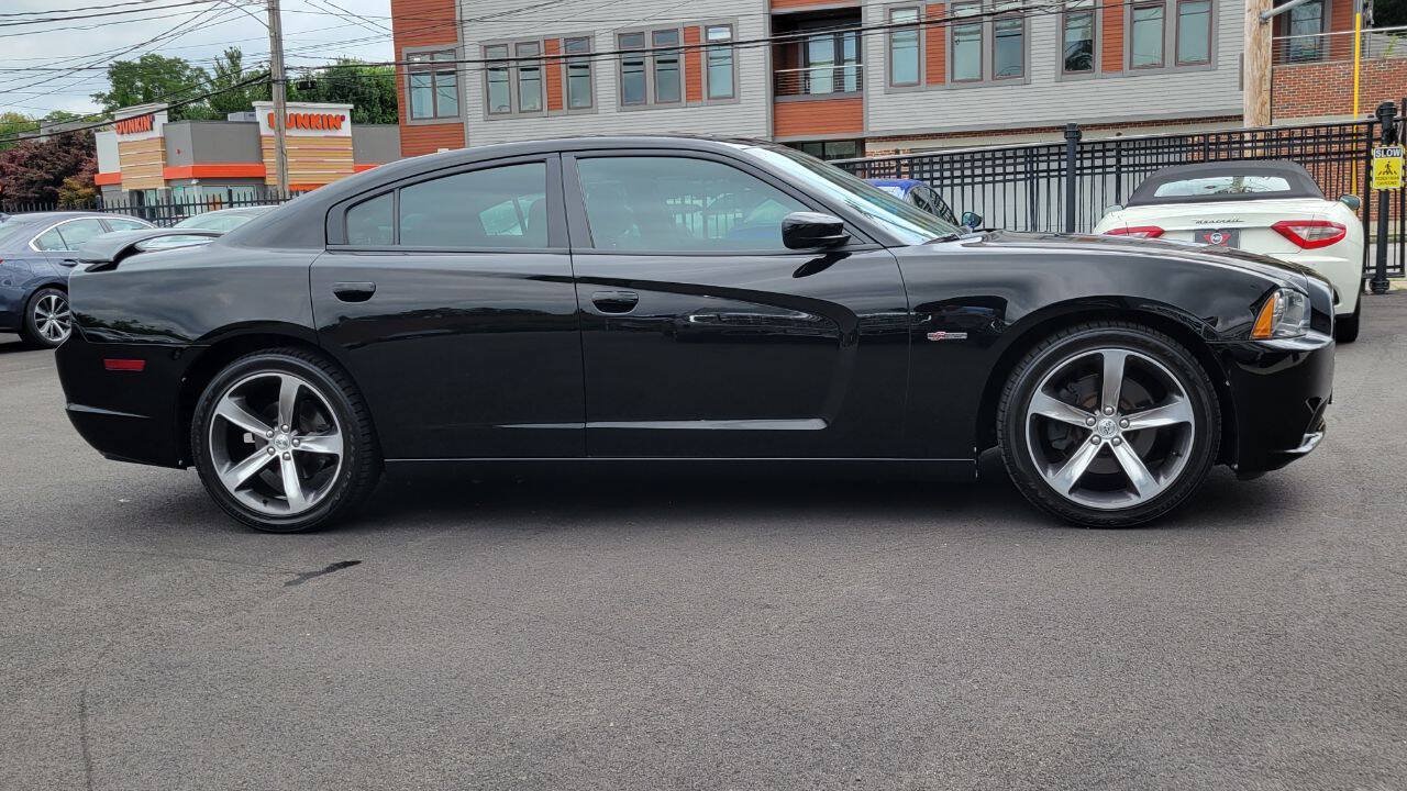 Used 2014 Dodge Charger R/T RWD image 5
