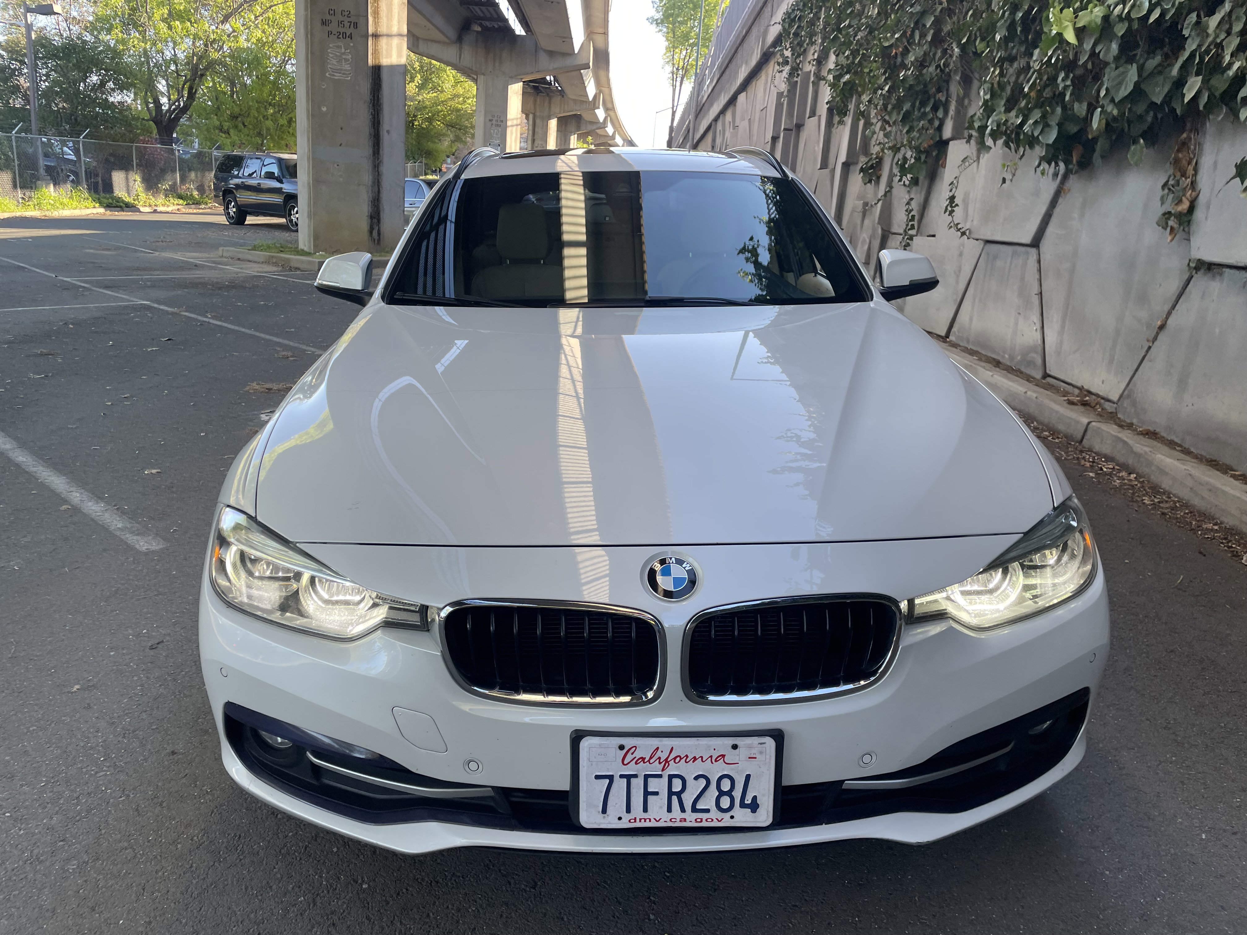 Used 2016 BMW 328d xDrive Wagon image 12