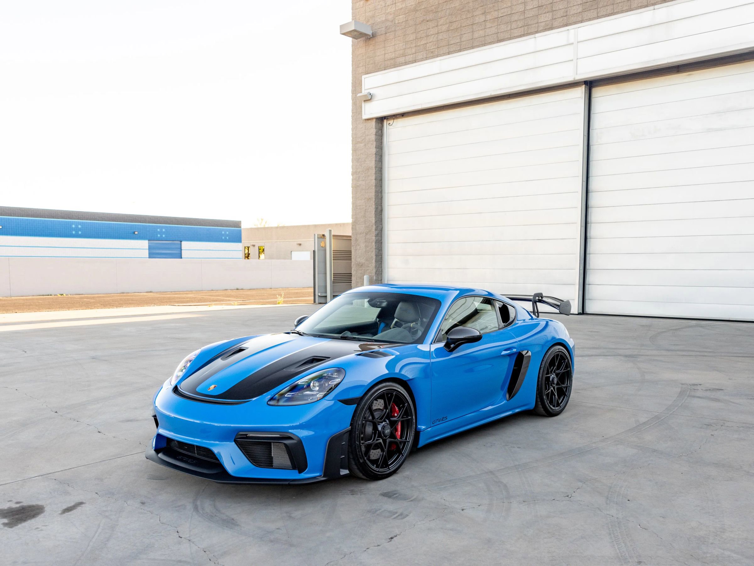 Used 2024 Porsche 718 Cayman GT4 RS image 23