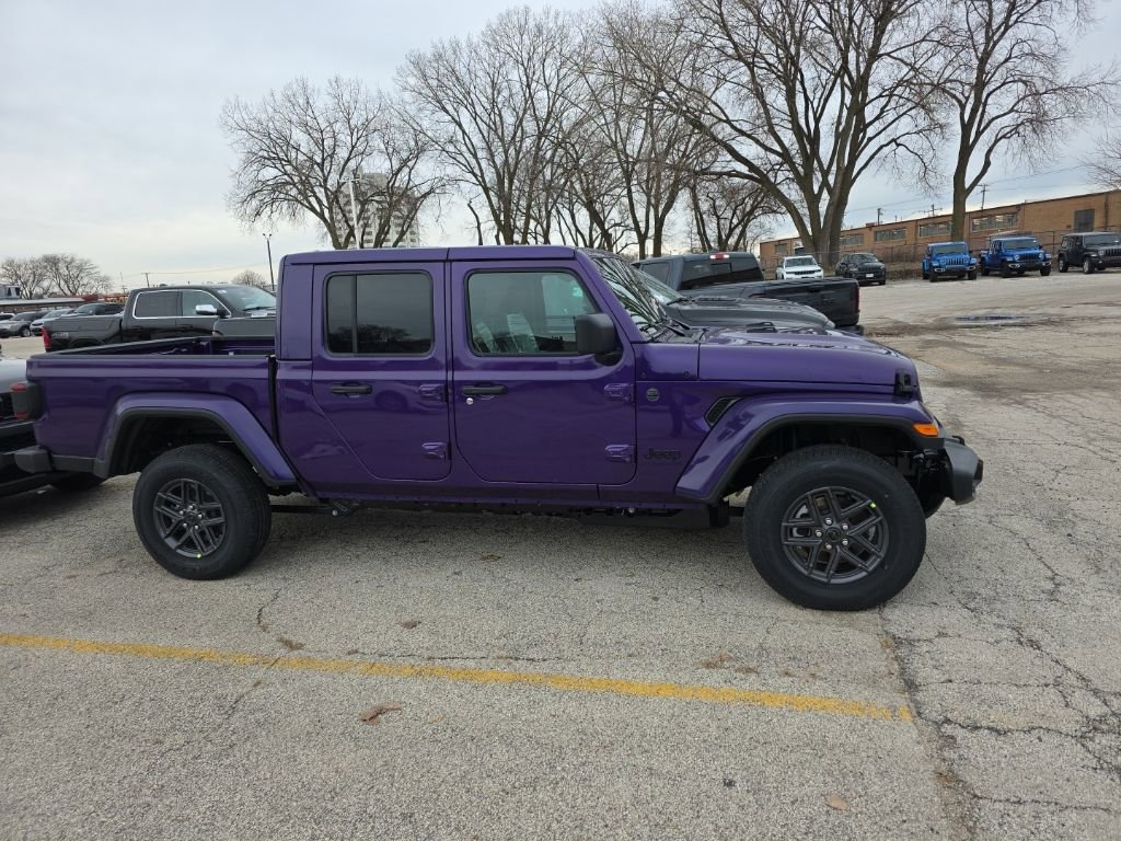 New 2026 Jeep Gladiator Sport image 2