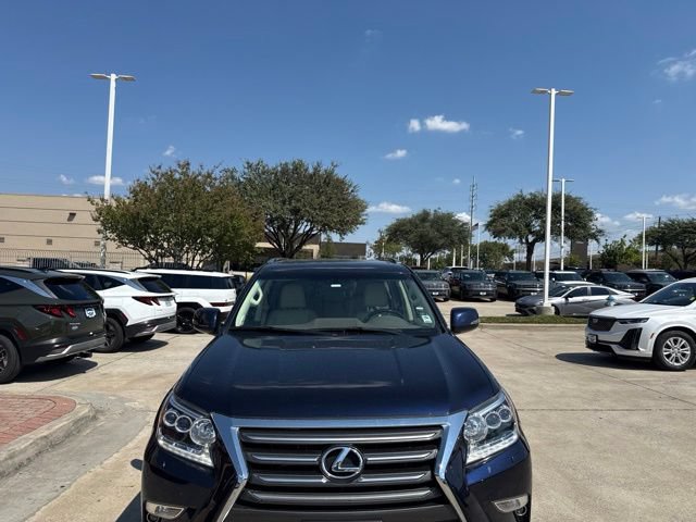Used 2019 Lexus GX 460 Premium w/ Premium Package AWD/4WD image 3