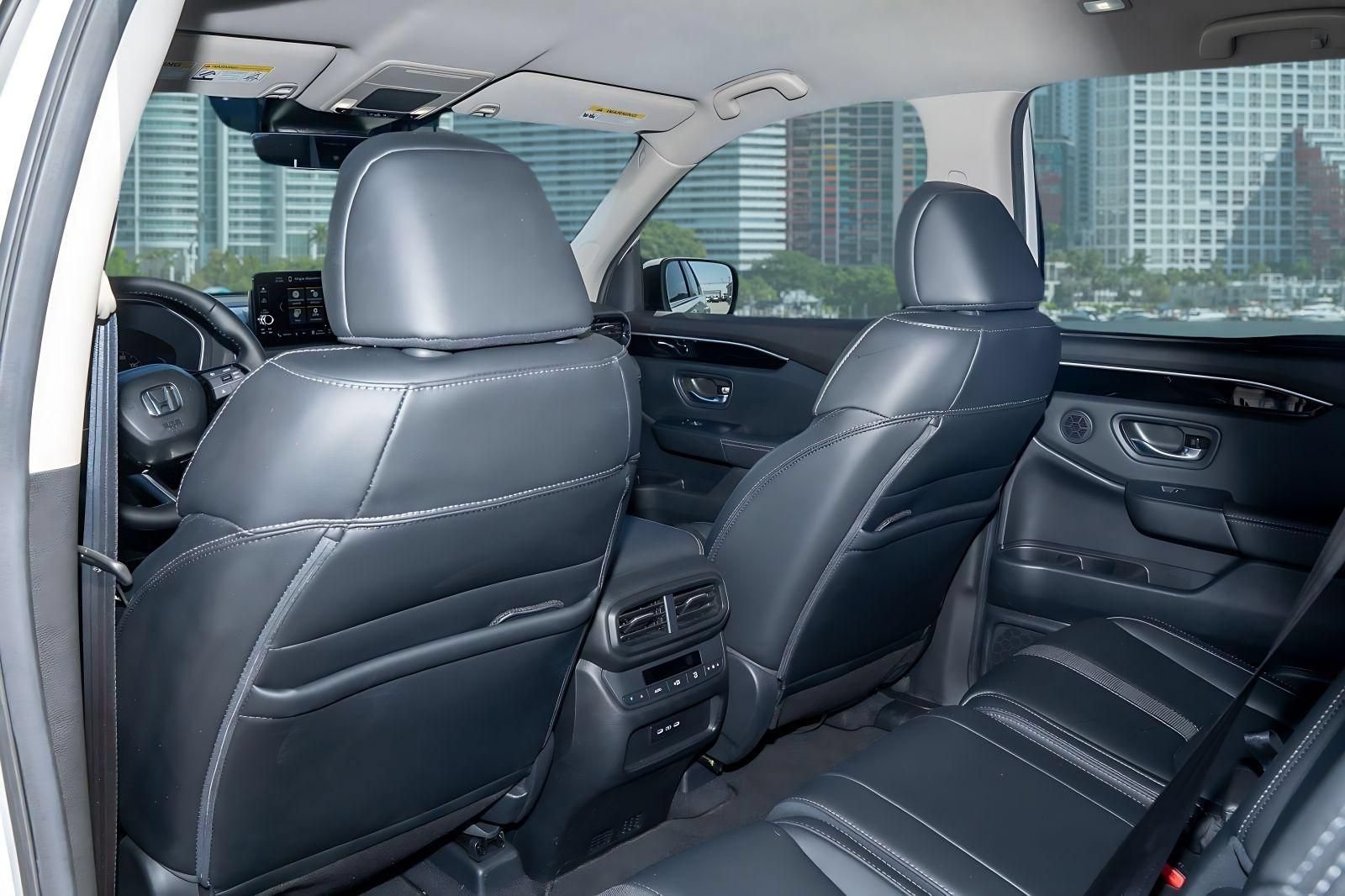 Certified 2025 Honda Pilot EX-L image 21