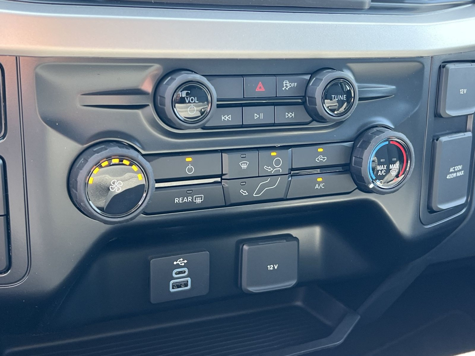 New 2026 Ford F250 XL w/ STX Appearance Package AWD/4WD image 28