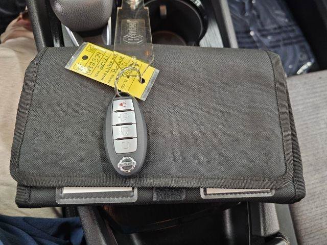 Used 2021 Nissan Rogue SV FWD image 22