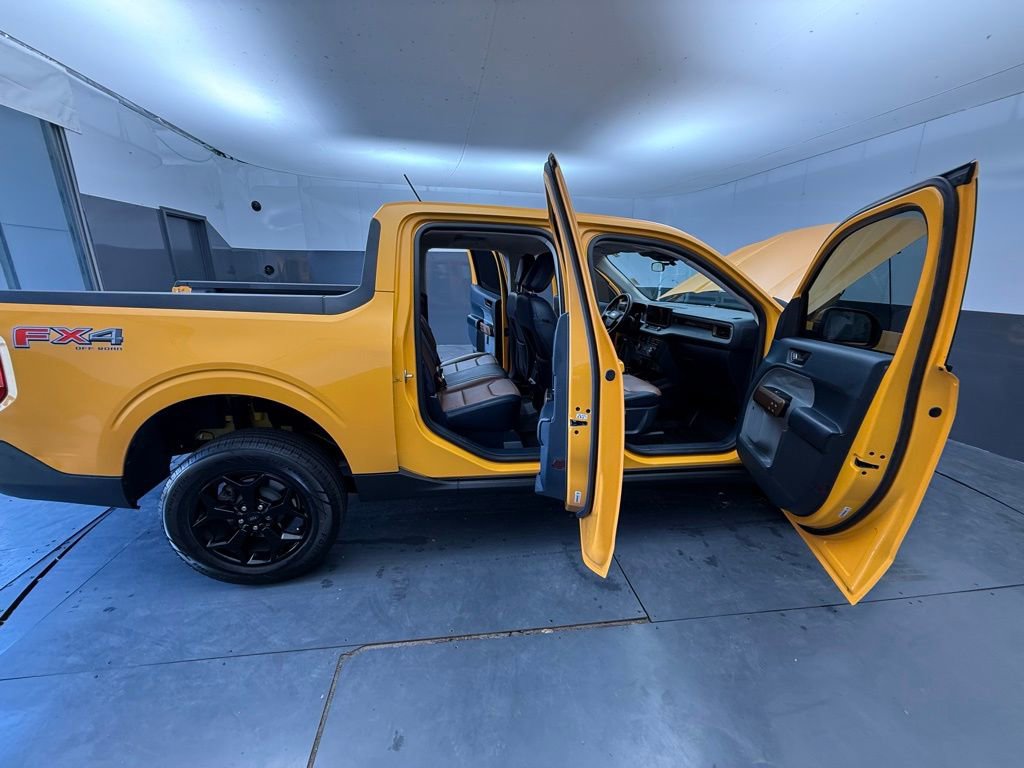 Used 2022 Ford Maverick Lariat w/ Lariat Luxury Package AWD/4WD image 18