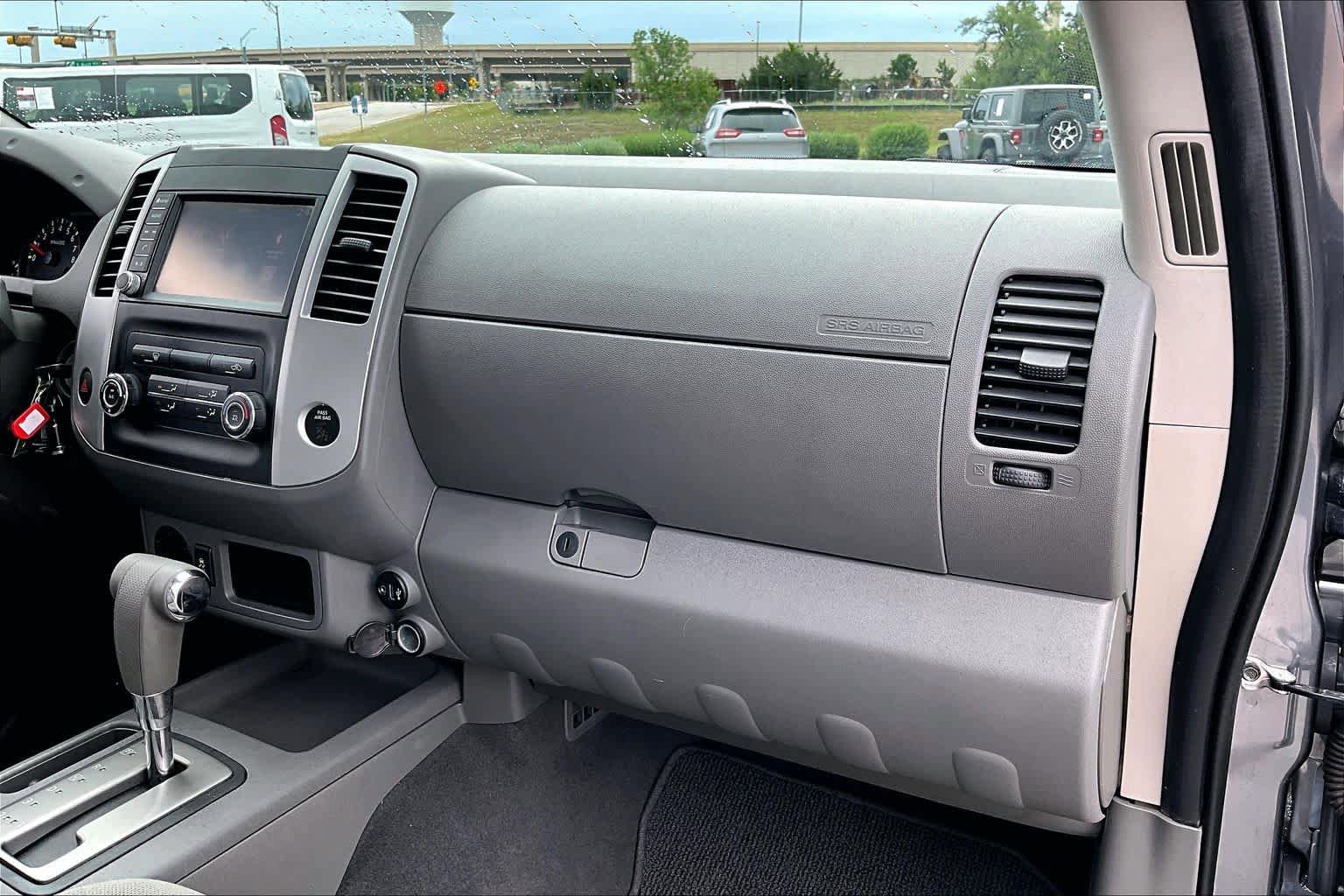 Used 2019 Nissan Frontier SV RWD image 19