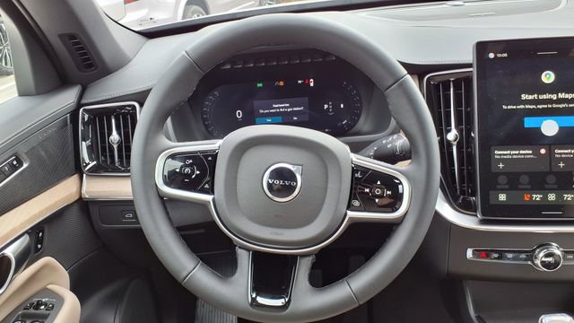 New 2026 Volvo XC90 B6 Plus w/ Protection Package Premier image 22
