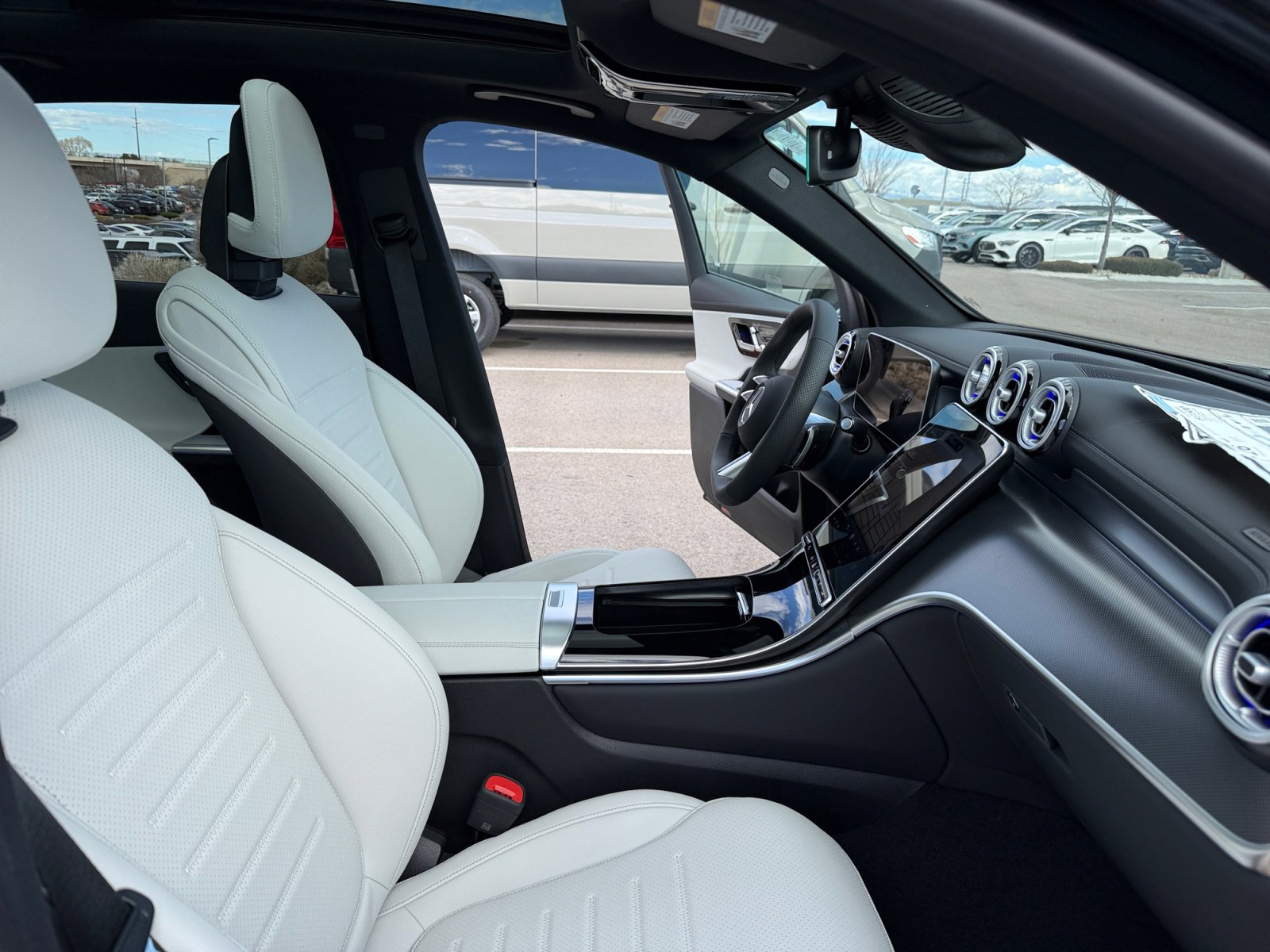 New 2026 Mercedes-Benz GLC 300 4MATIC image 19