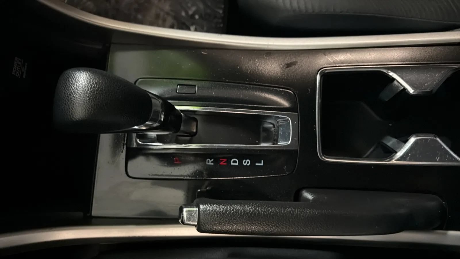 Used 2017 Honda Accord LX image 12