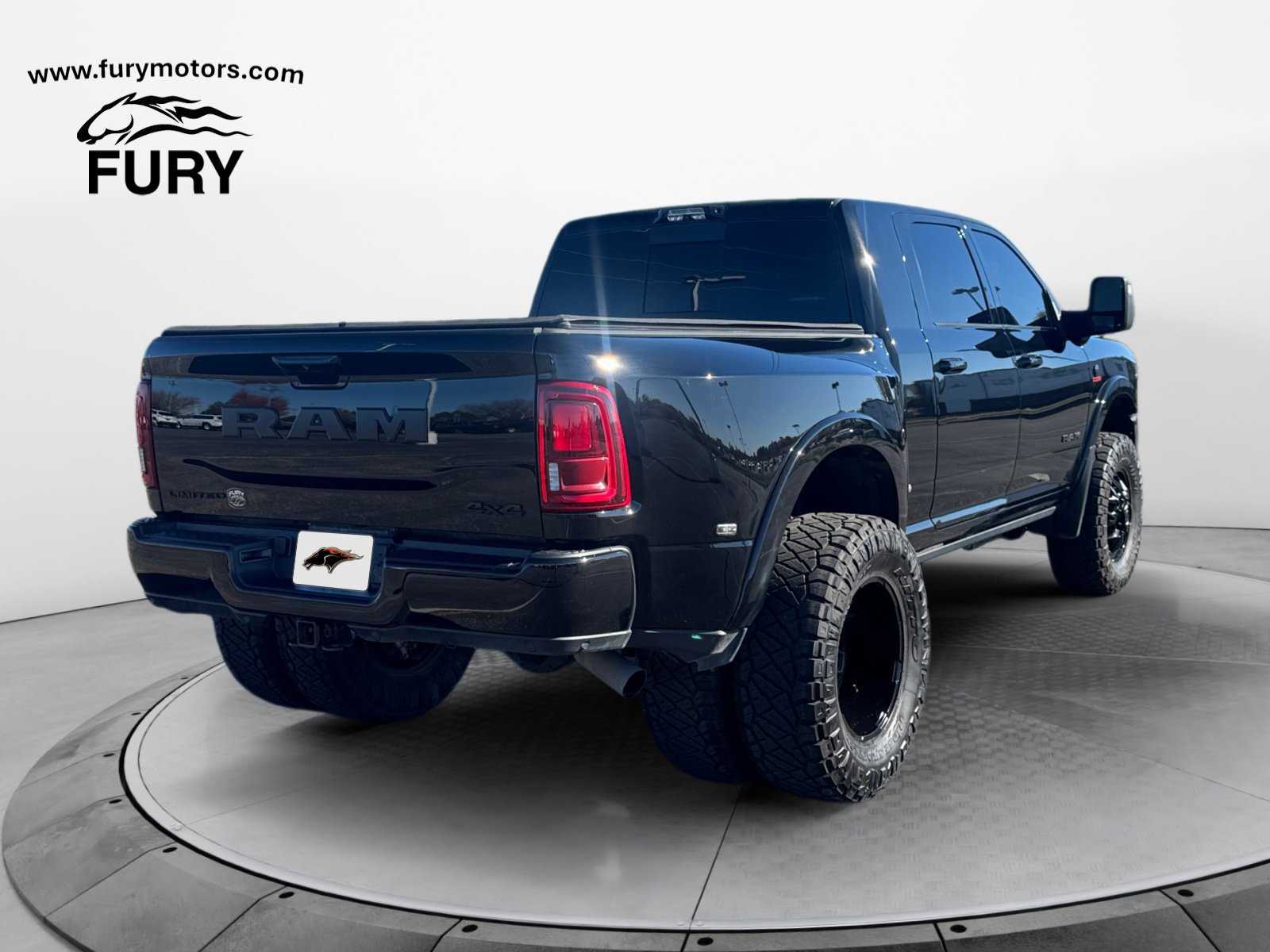 Used 2026 RAM 3500 Limited AWD/4WD image 4