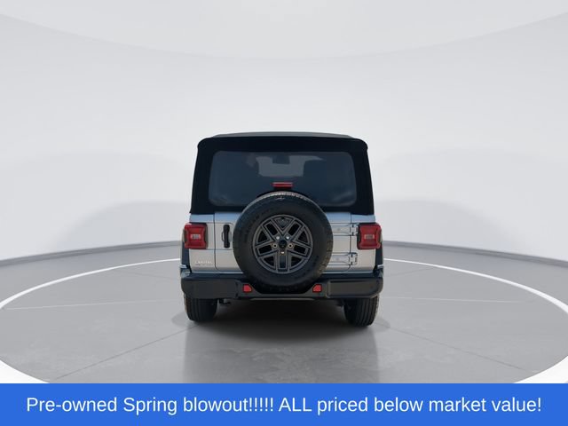 Used 2024 Jeep Wrangler Unlimited Sport AWD/4WD image 7