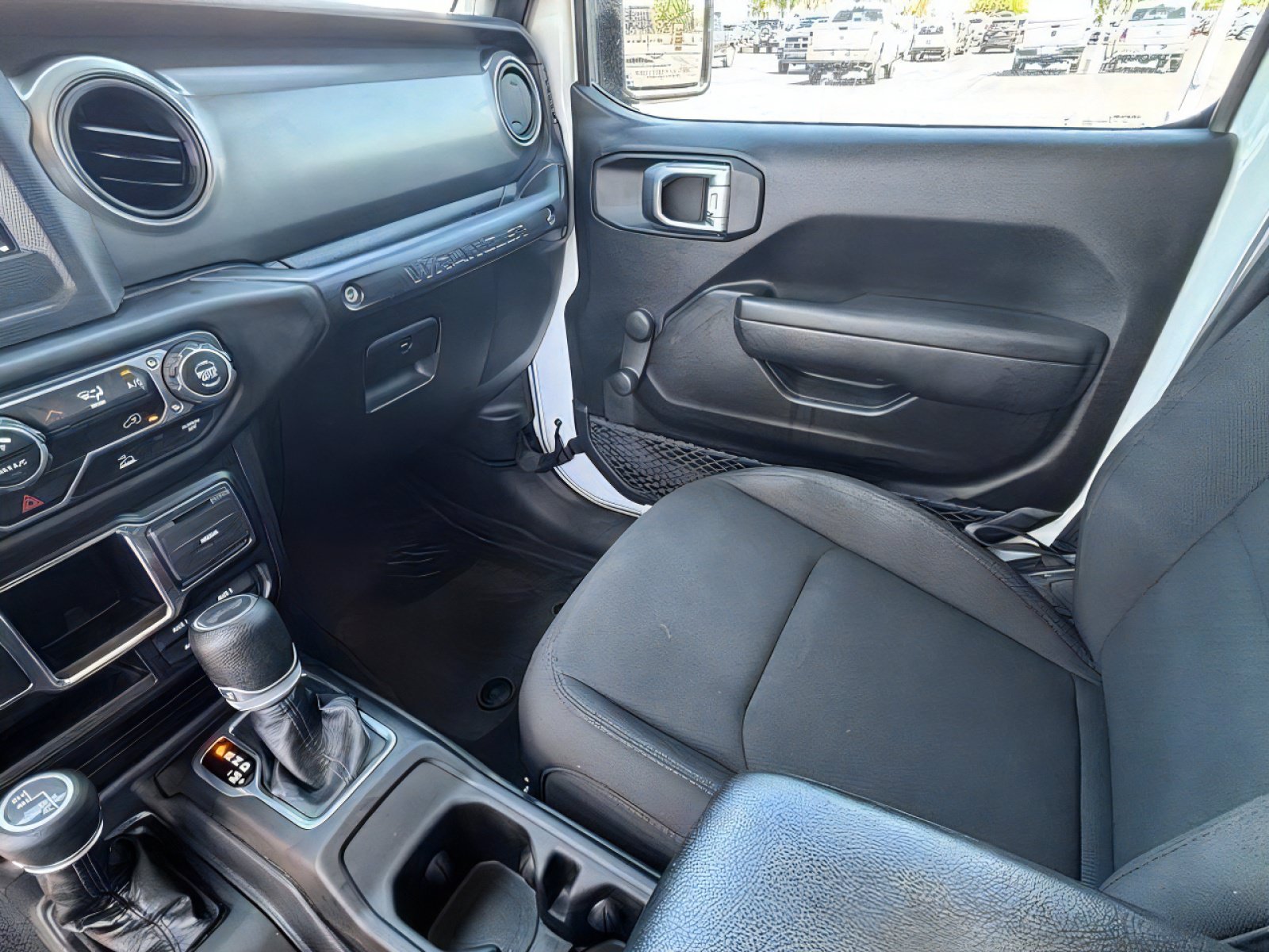Used 2023 Jeep Wrangler Unlimited Sport AWD/4WD image 19