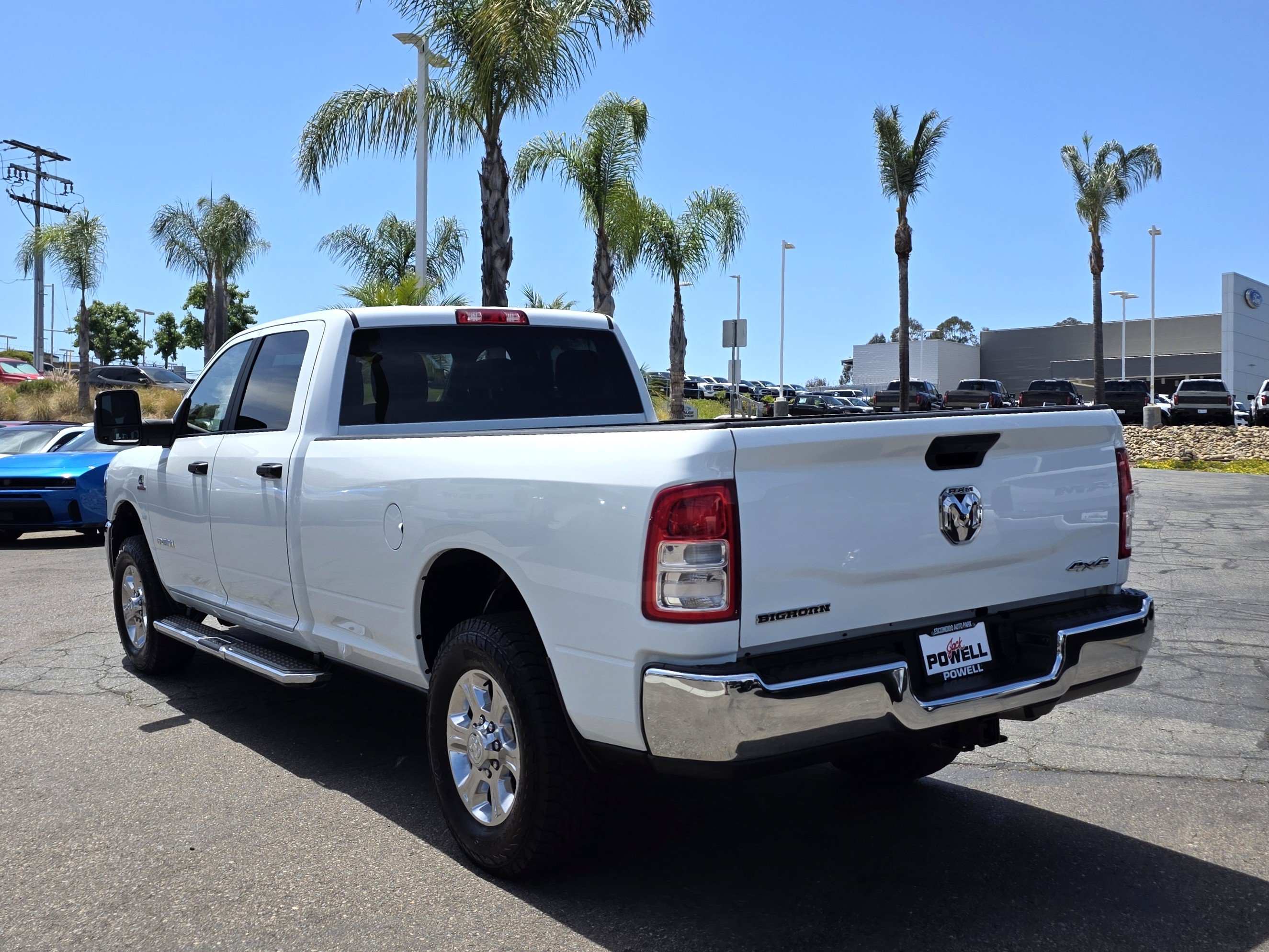 Certified 2024 RAM 3500 Big Horn AWD/4WD image 3