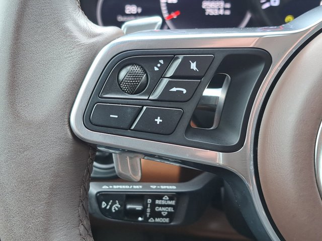 Certified 2021 Porsche Cayenne image 27