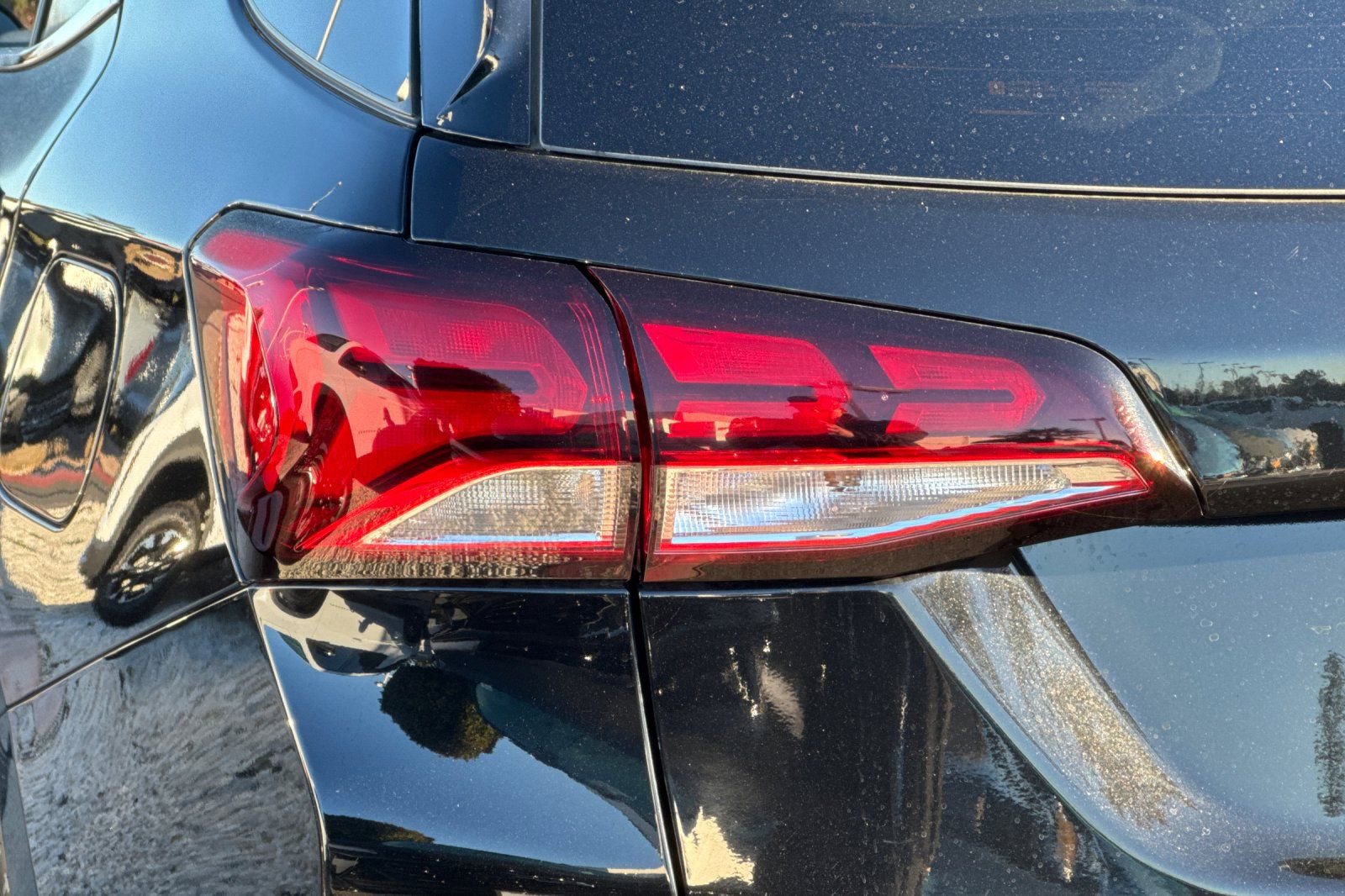 Used 2024 Chevrolet Equinox LT image 45