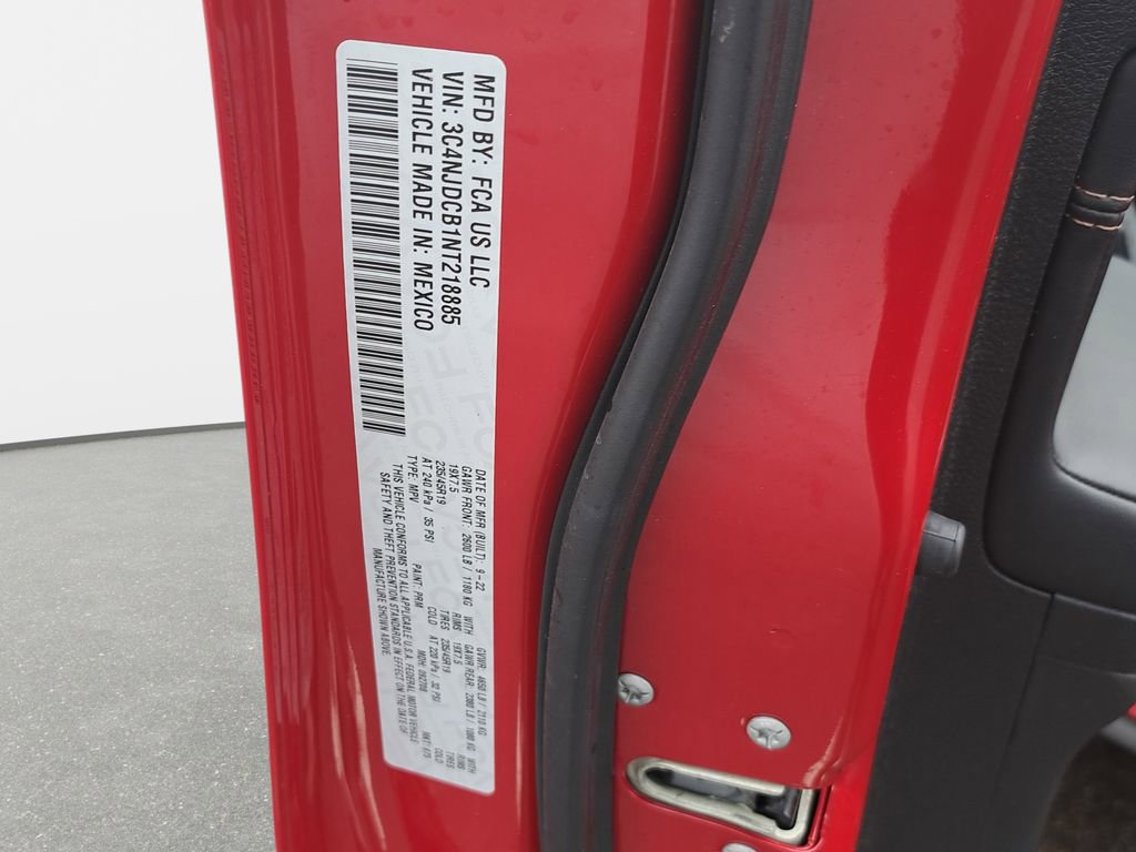 Certified 2022 Jeep Compass Limited image 35