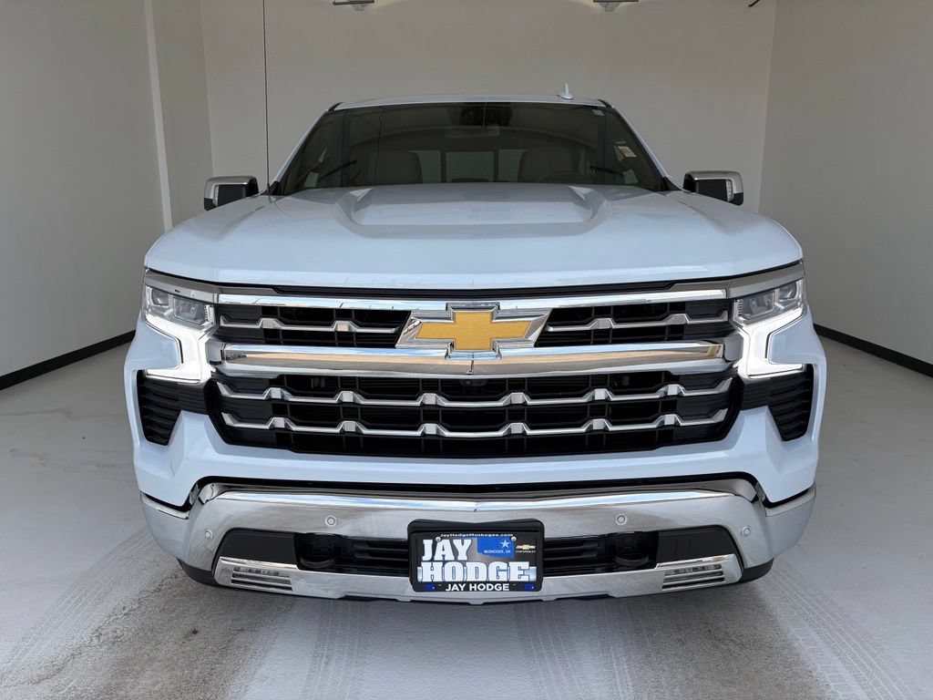 Used 2026 Chevrolet Silverado 1500 LTZ w/ LTZ Convenience Package II AWD/4WD image 16